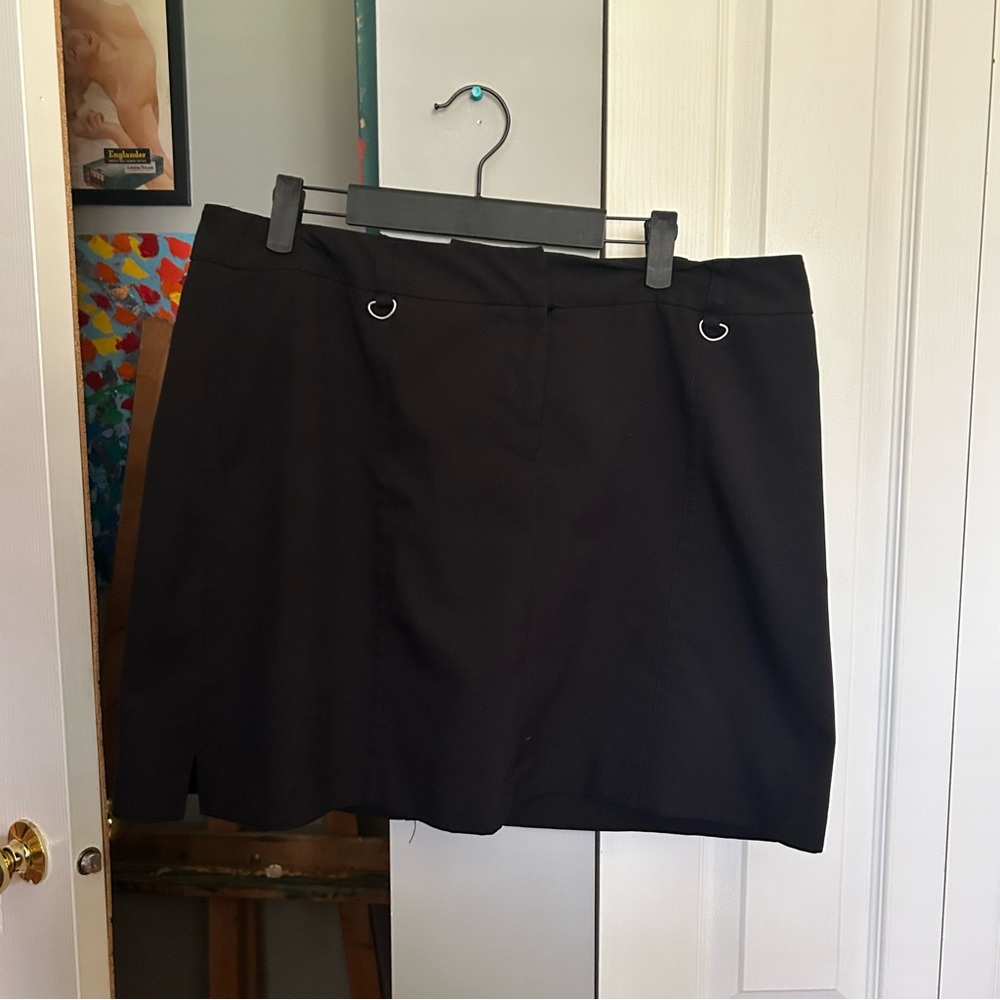 Reitmans Black Skort